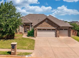 6805 NW 118th St, Oklahoma City, OK 73162