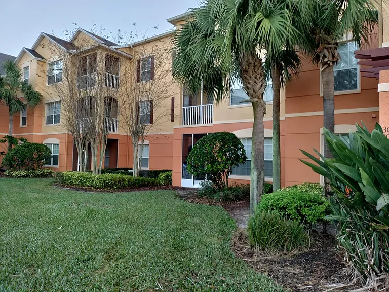 6240 Contessa Dr #105 — Photo 5