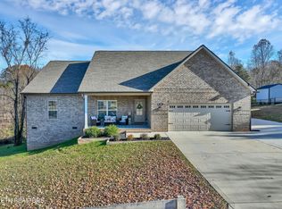 3141 Heather Glenn Dr, Maryville, TN 37801