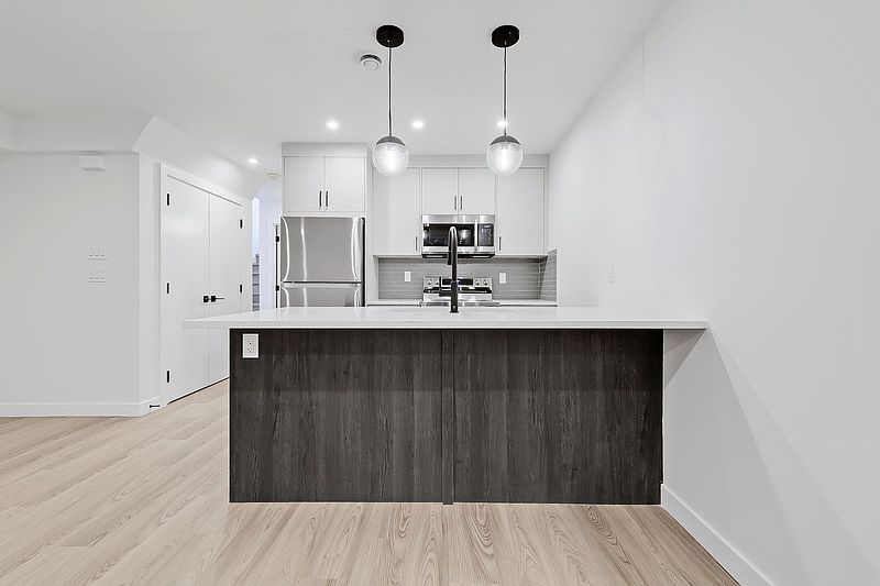 Calgary Apartment for rent - 1 Bedroom — photo 3