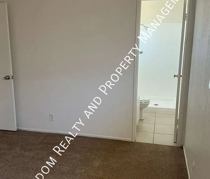 4508 Earl Ave — Photo 10