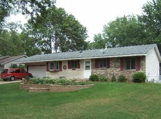 7385 Iden Ave S, Cottage Grove, MN 55016