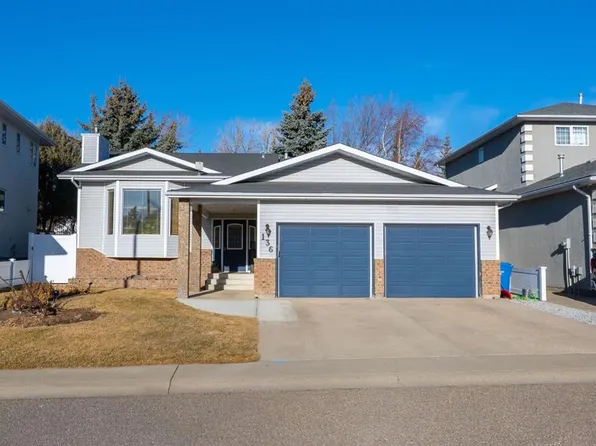 136 SE Palliser Way NE, Medicine Hat, AB T1C 1R6