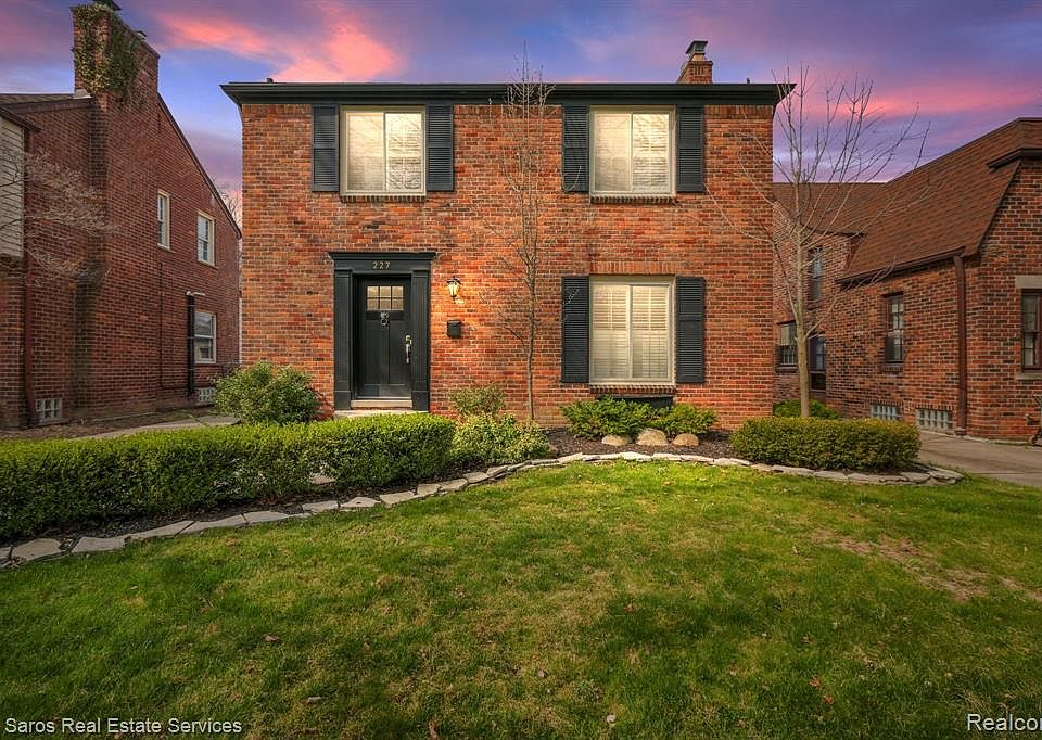 227 Mcmillan Rd Grosse Pointe Farms Mi 48236 Zillow