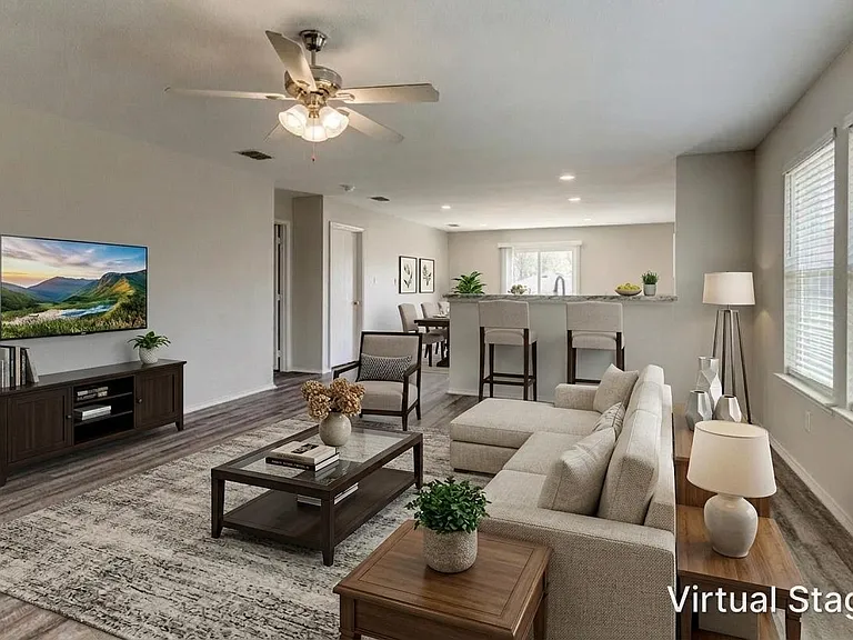 1721 Southridge Ln — Photo 12