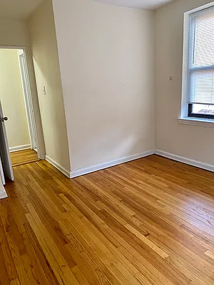 Rented by FirstService Realty (legacy) | media 38