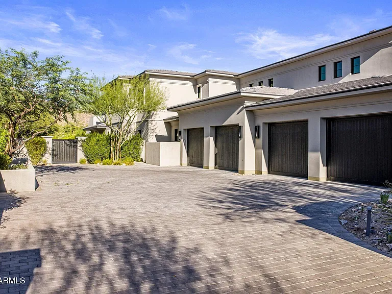 10110 E Siesta Ln — Photo 81