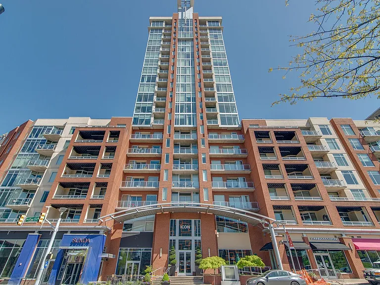 600 12th Ave S #610 — Photo 1