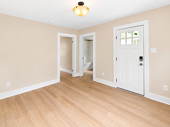 4th image of 108 Arnold Rd