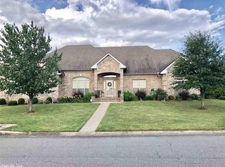 2865 Driftwood St, Conway, AR 72034