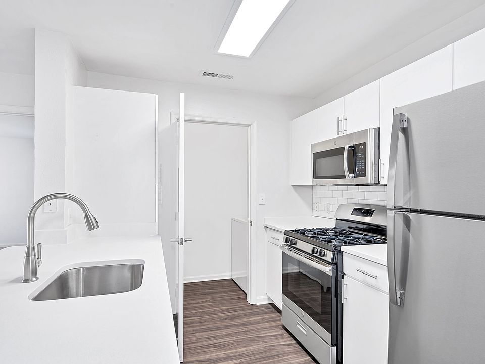 Manassas Yards 9430 Russia Branch View Dr Manassas Park VA Zillow