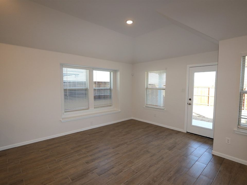 2624 Rambling Rd Celina TX 75009 Zillow