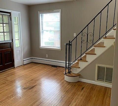 2nd image of 5032 Guilford Ave