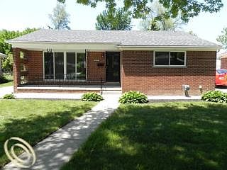 3rd image of 8668 Kenberton Dr