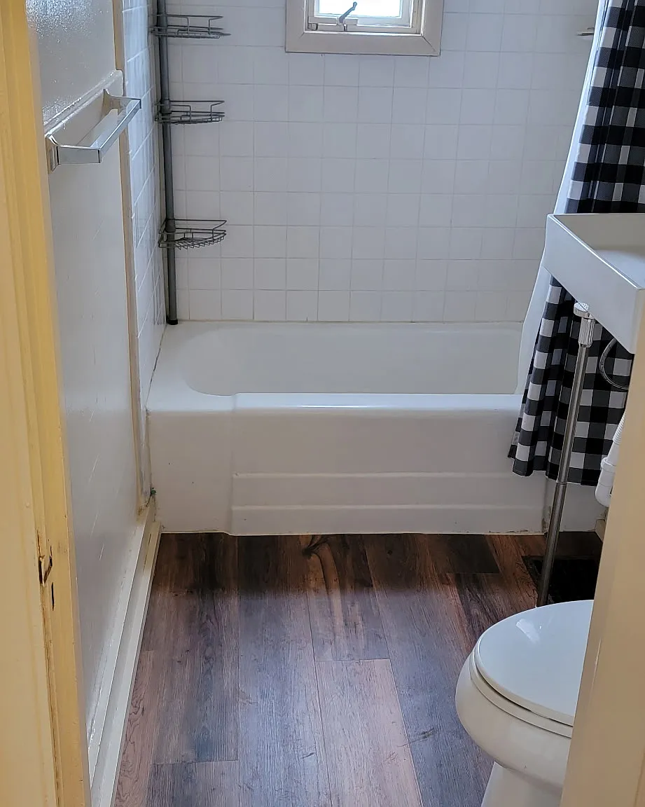 2 bed, $1,050 — Photo 4
