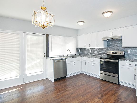 5th image of 3117 Fieldview Dr