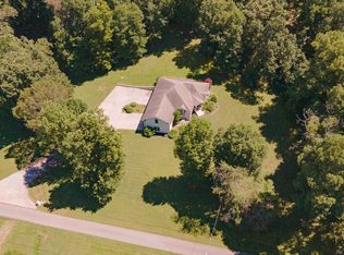 130 Redbud Ln, Monticello, KY 42633