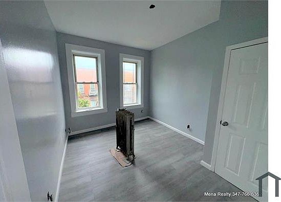 2nd image of 2092 Ryer Ave Floor 3