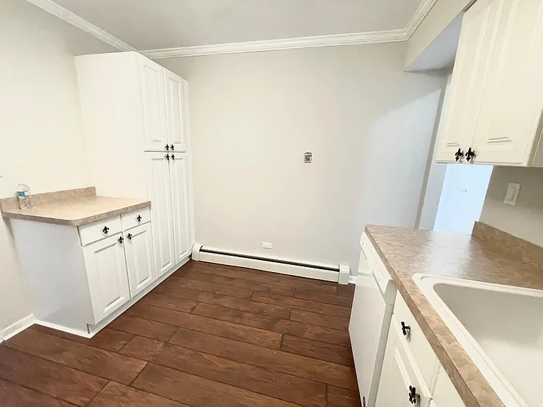 1430 N Evergreen Ave #1 — Photo 7
