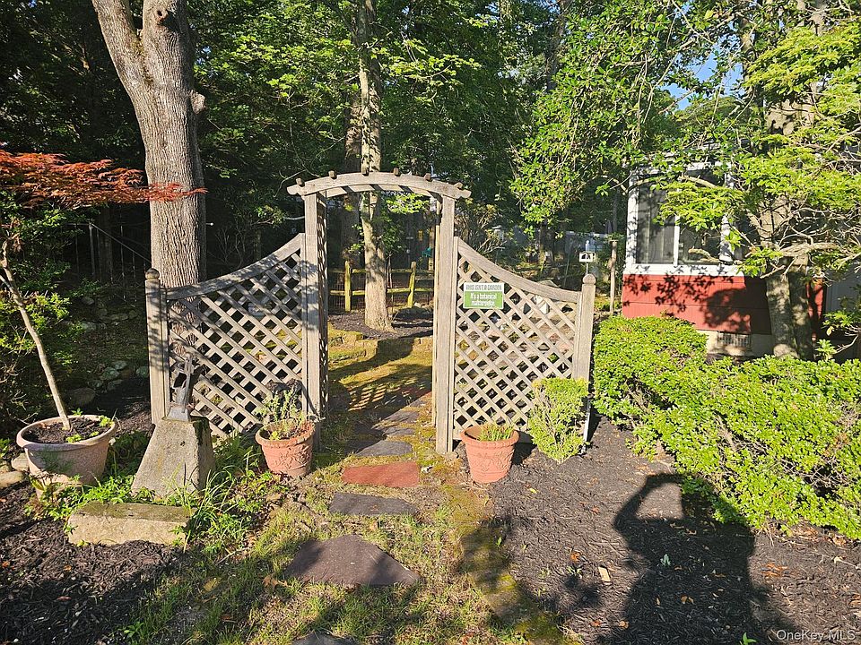 1st image of 32 Fern Road