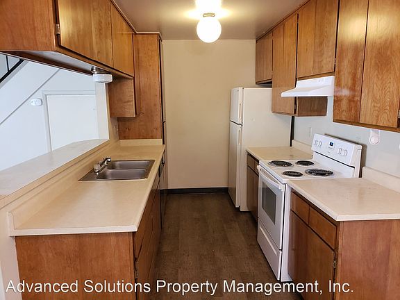 2nd image of 602 Parsons Dr APT A
