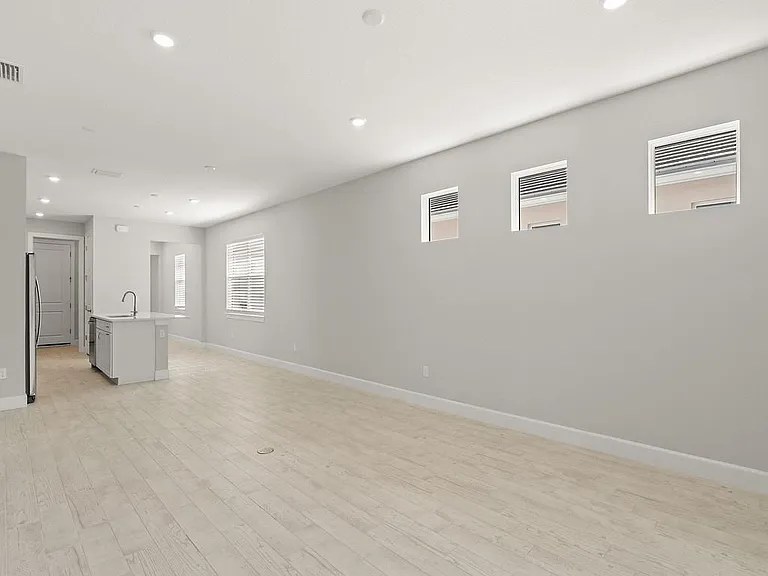 4501 Nautilus Cir — Photo 12