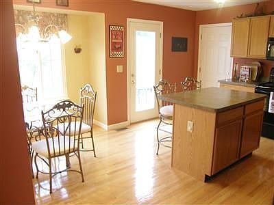 3rd image of 11125 Misty Wood Ct
