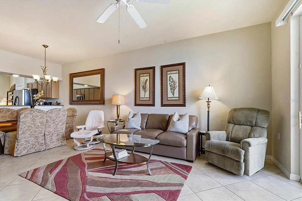 2 bed, 2.0 bath, 1194 sqft, $1,950 — Photo 3