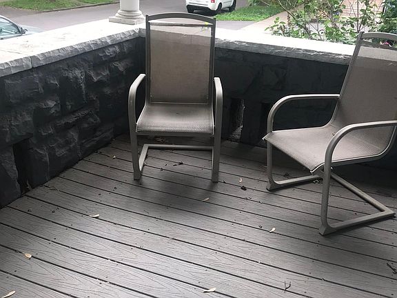 Private front porch - only accessible to 1st floor tenants