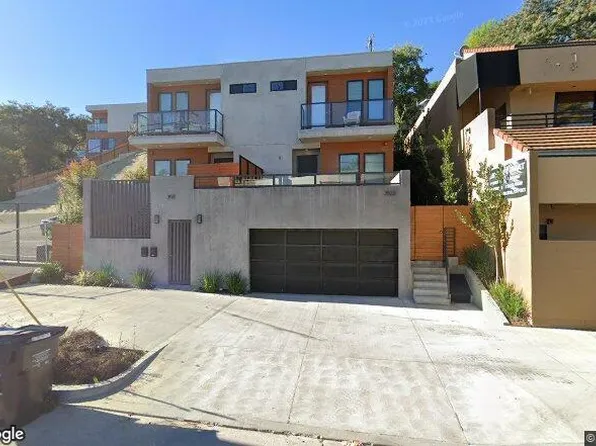 3521 Cahuenga Blvd W, Los Angeles, CA 90068