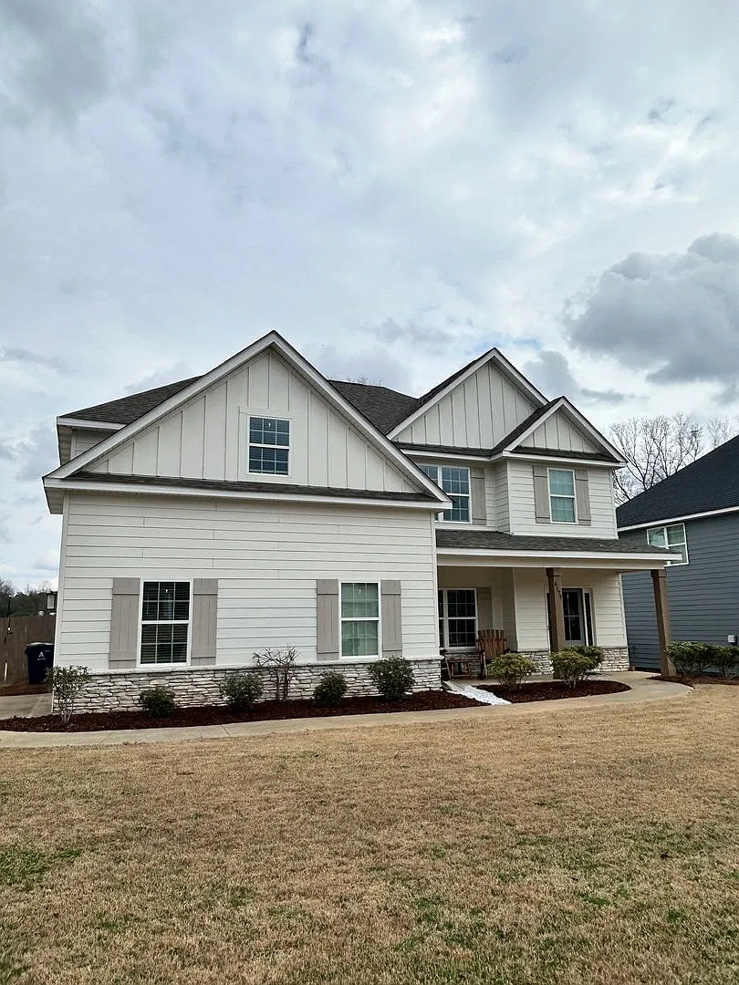 4179 Mara Vista Dr — Photo 2