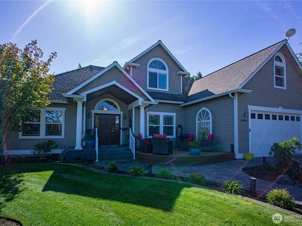 104 Klahhane Road, Sequim, WA 98382