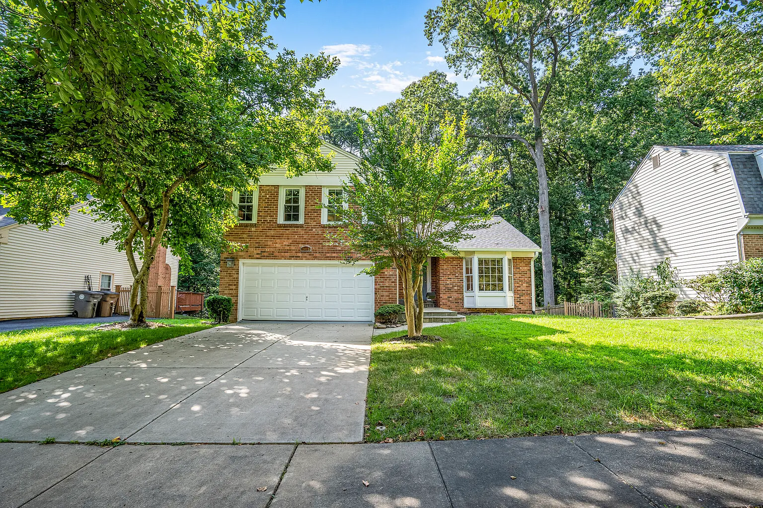 1413 Fallswood Dr photo 1