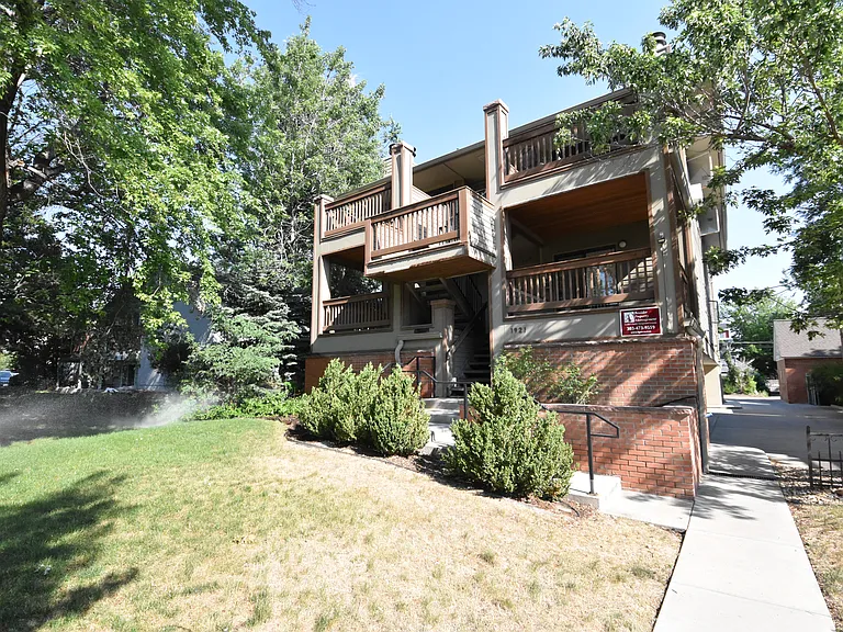 1921 Walnut St #102 — Photo 41