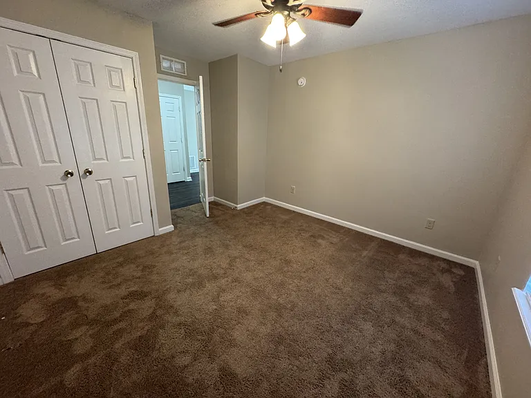 708 Chatham Ct #1 — Photo 16