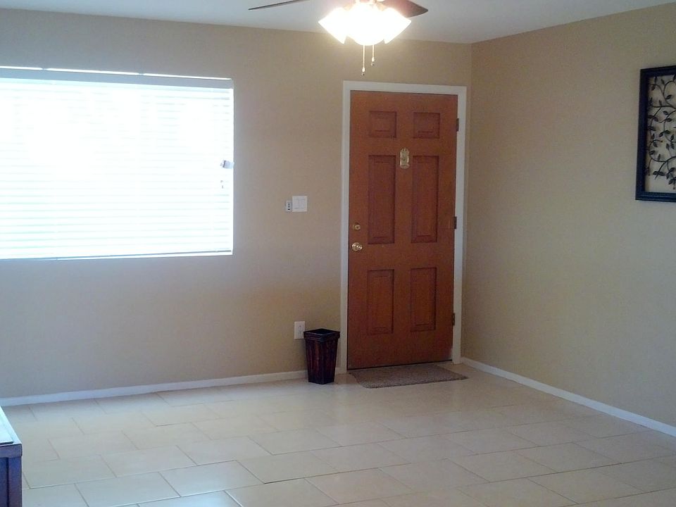 1st image of 3814 W Echo Ln