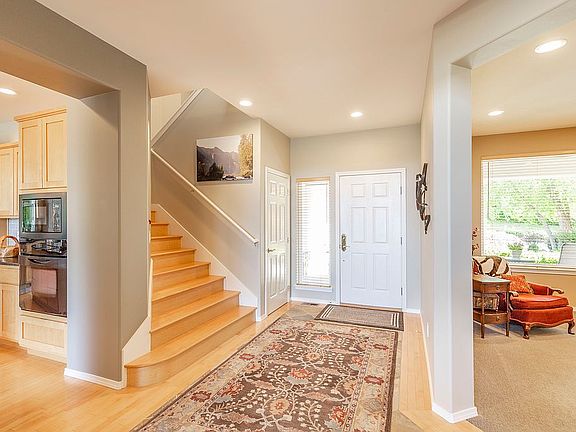 4th image of 113 Outlook Ln