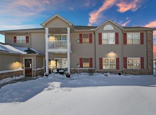 7058 Fairfield Ct UNIT 102, Racine, WI 53406