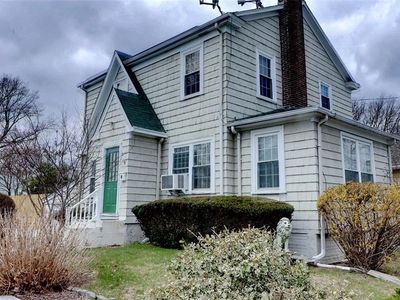 91 Cliffdale Ave, Cranston, RI, 02905