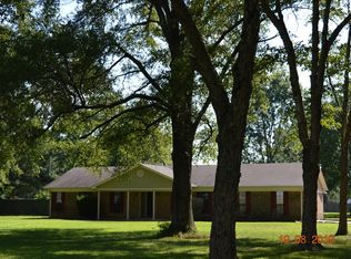 1715 E Military Rd, Marion, AR 72364