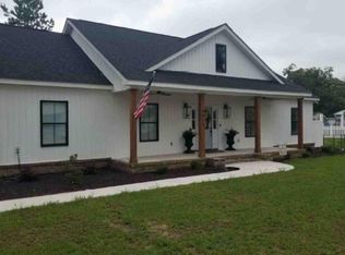 1013 Sullivan St, Turbeville, SC 29162
