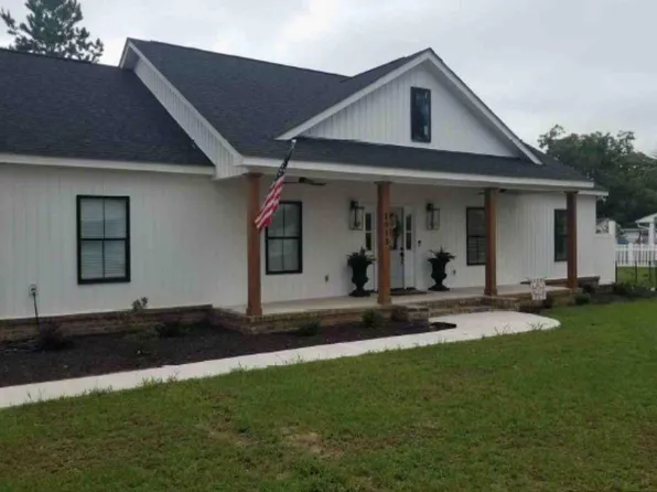 1013 Sullivan St, Turbeville, SC 29162