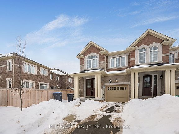 3rd image of 4 Gosset Rd