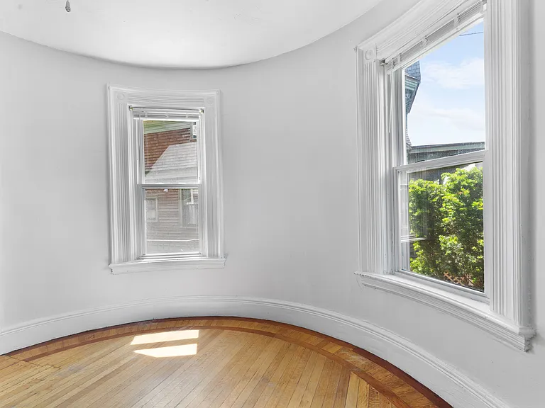 296 Washington Ave #2 — Photo 11