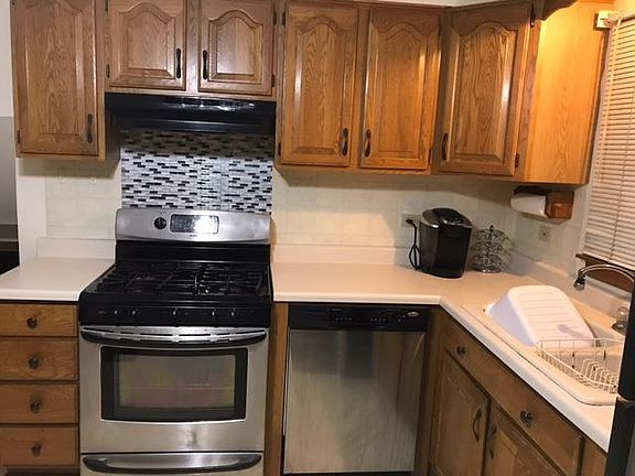 5th image of 447 N Virginia Ave