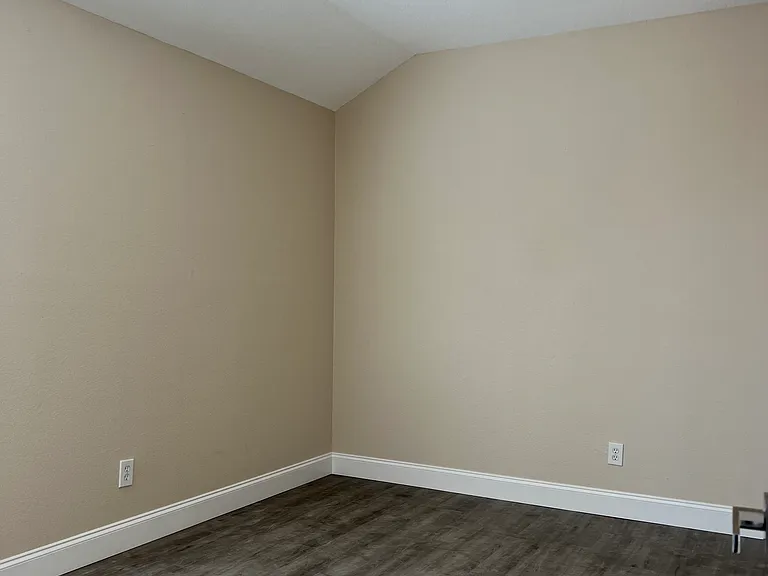 4008 Chelsea Dr — Photo 24
