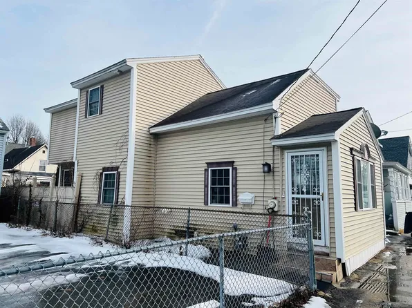 4 Parkinson Court, Nashua, NH 03060