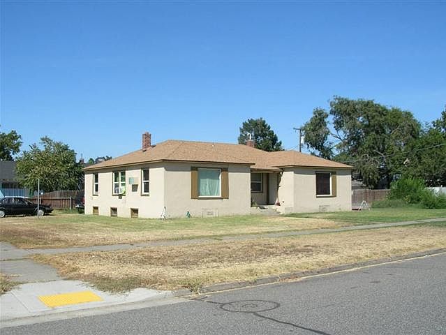 1st image of 819 W Yakima St