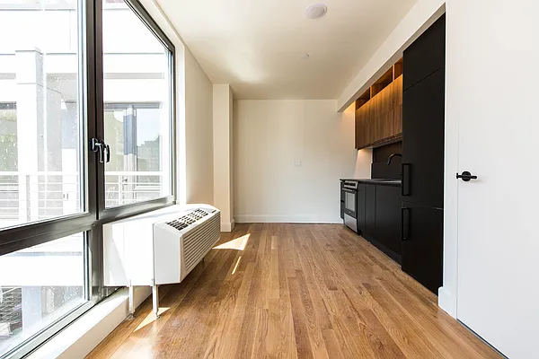 Rented by Nooklyn NYC LLC | media 55