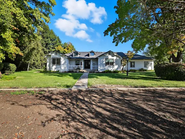 10638 Toews Ave, Le Grand, CA 95333